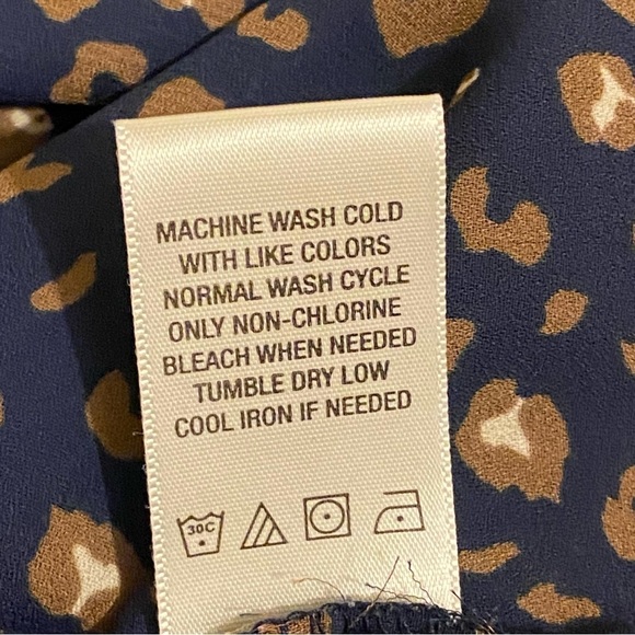 West Kei Size XXL Patterned Tie Front Keyhole Blouse Lower Tie Front - Picture 8 of 10